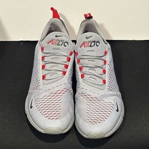 Nike Air Max 270 "Wolf Grey Red"